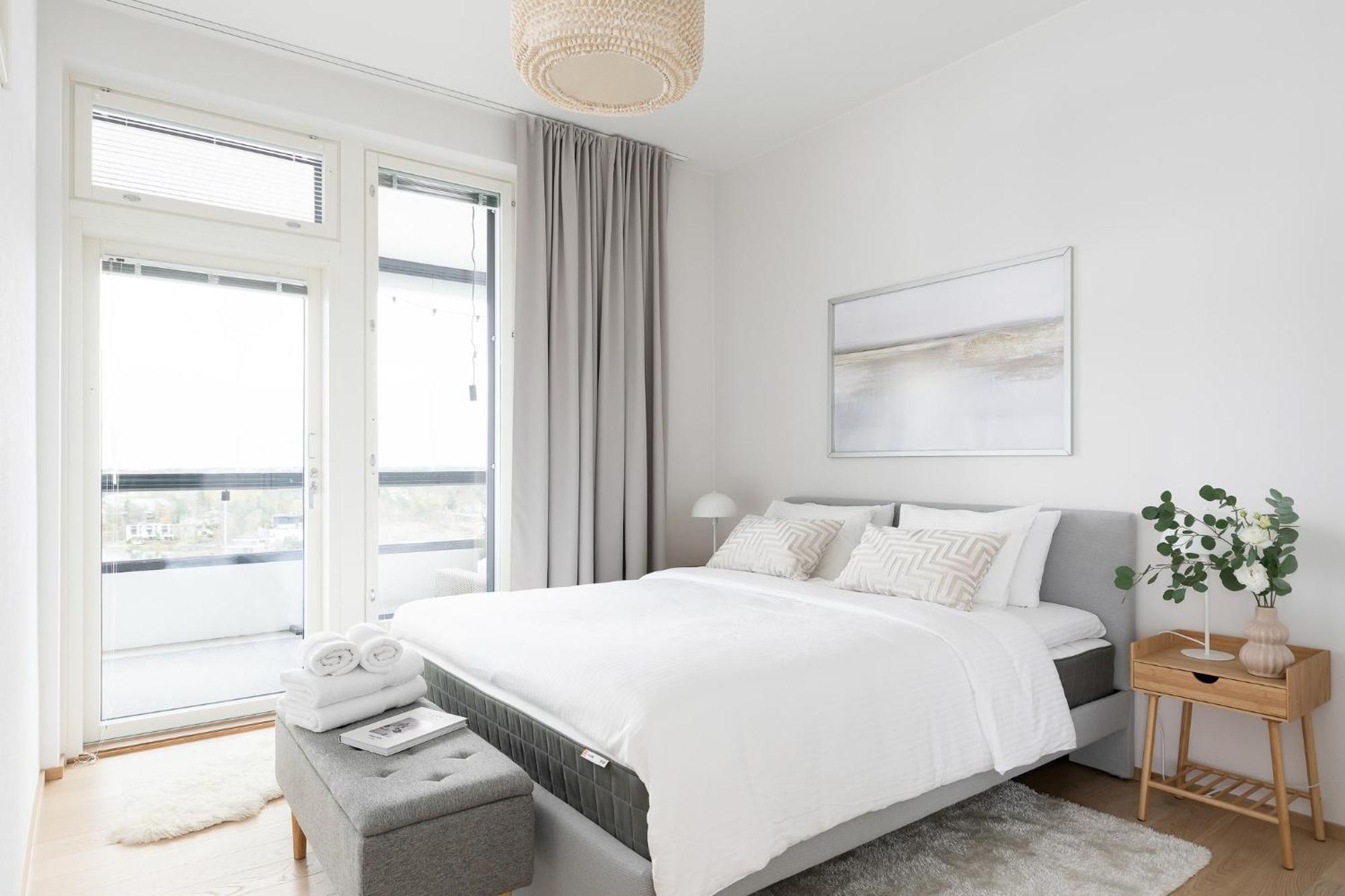 Luxury Penthouse With Stunning Sea Views & Private Sauna Apartamento