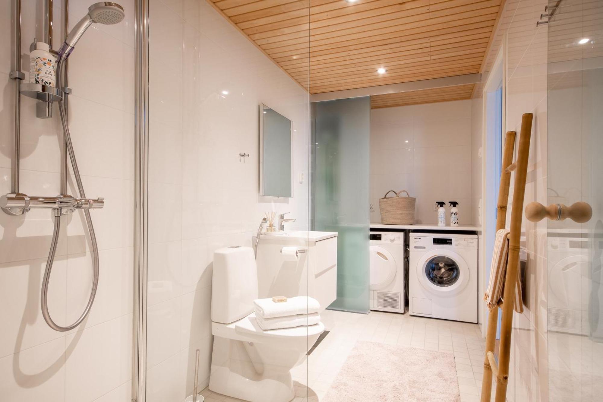Luxury Penthouse With Stunning Sea Views & Private Sauna