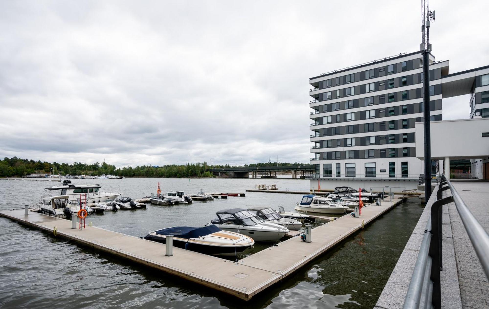 Luxury Penthouse With Stunning Sea Views & Private Sauna Lejlighed *