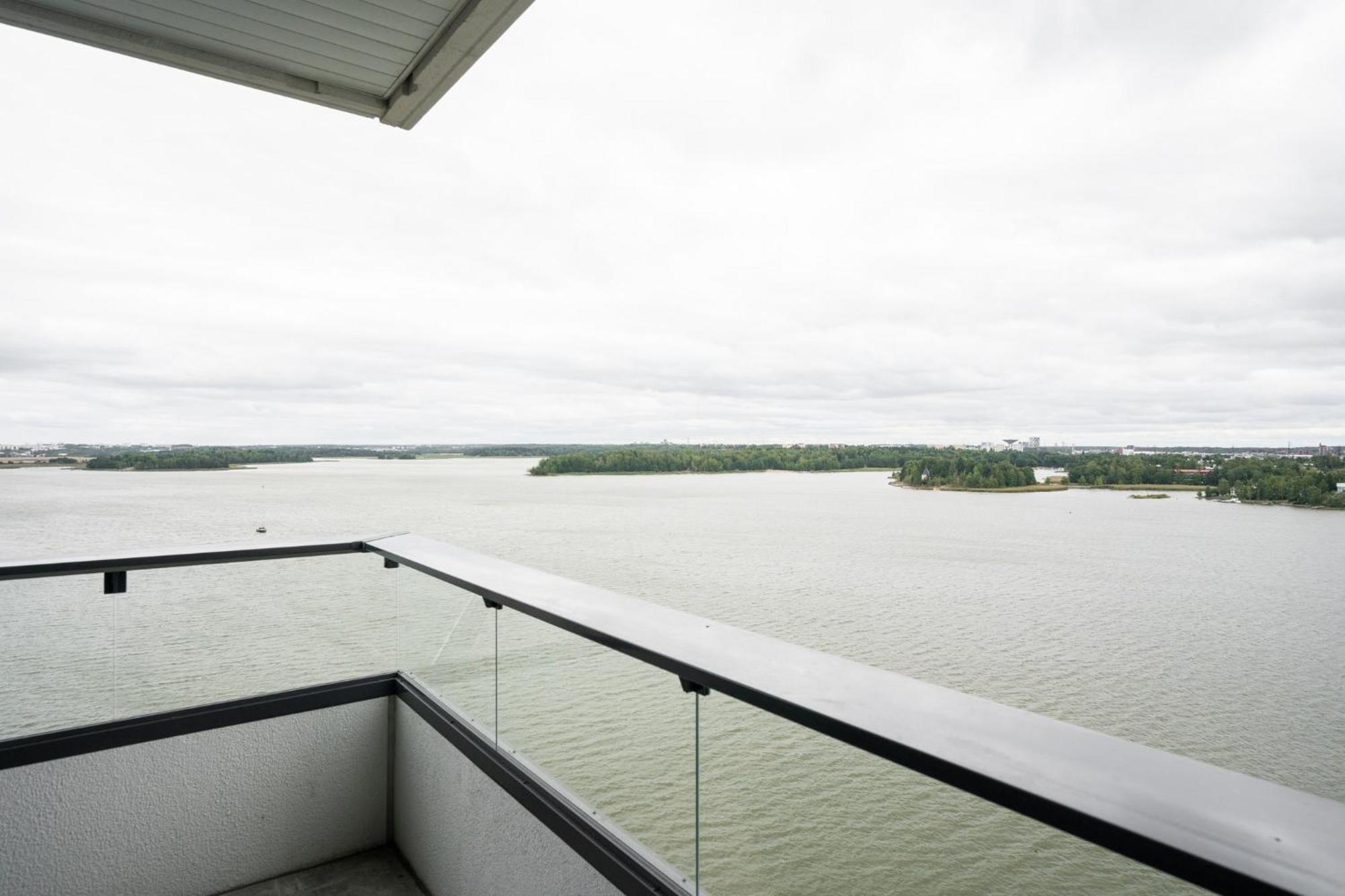 Luxury Penthouse With Stunning Sea Views & Private Sauna Appartement *